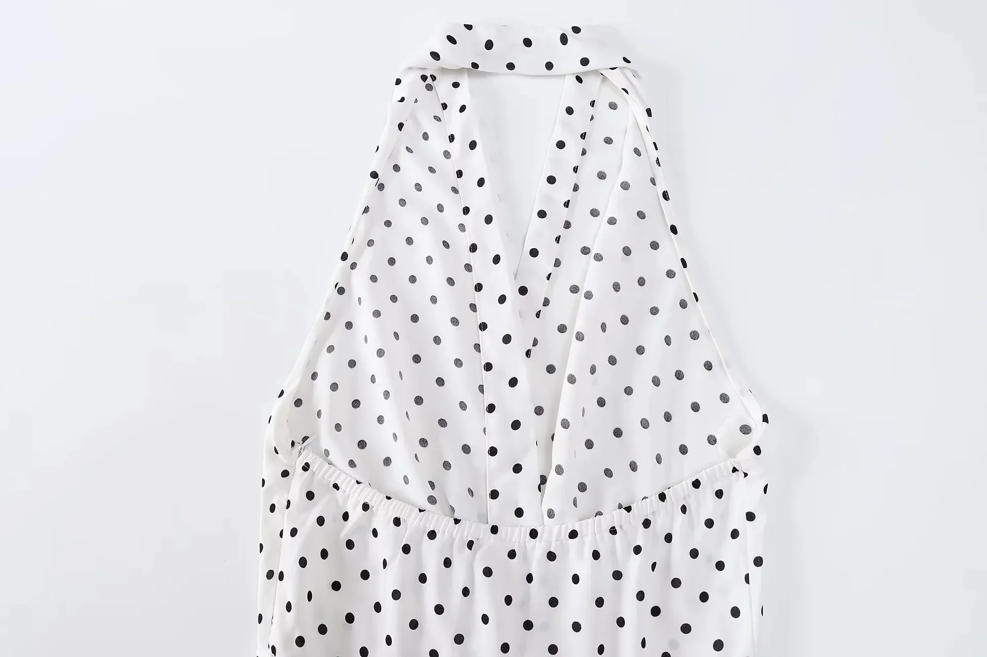 Women's Sheath Dress Elegant Halter Neck Sleeveless Round Dots Midi Dress Holiday Banquet Selfie display picture 4