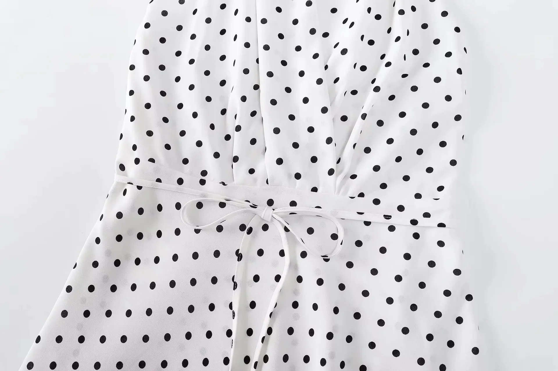 Women's Sheath Dress Elegant Halter Neck Sleeveless Round Dots Midi Dress Holiday Banquet Selfie display picture 7