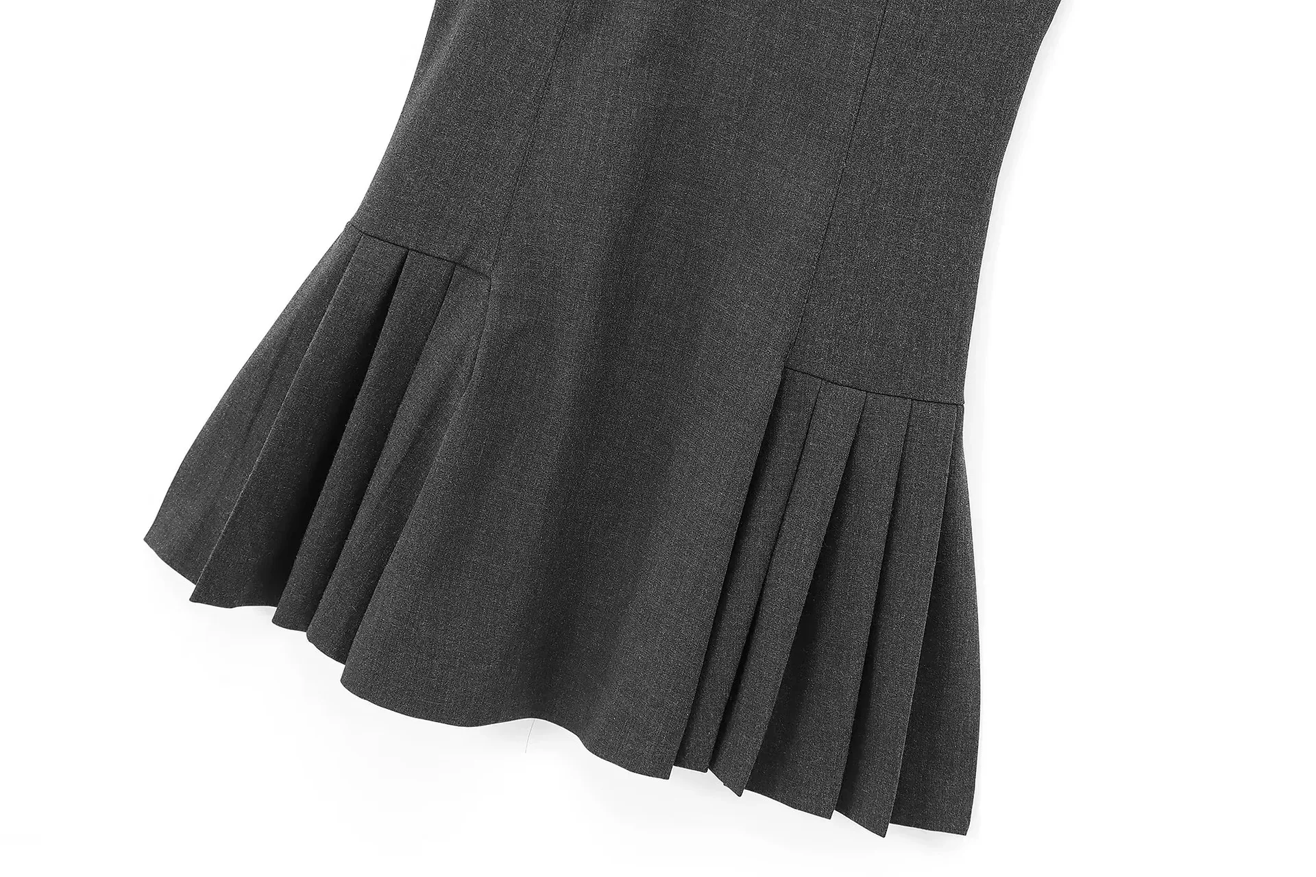 Women's Sheath Dress Elegant Round Neck Sleeveless Solid Color Above Knee Holiday Daily Selfie display picture 7