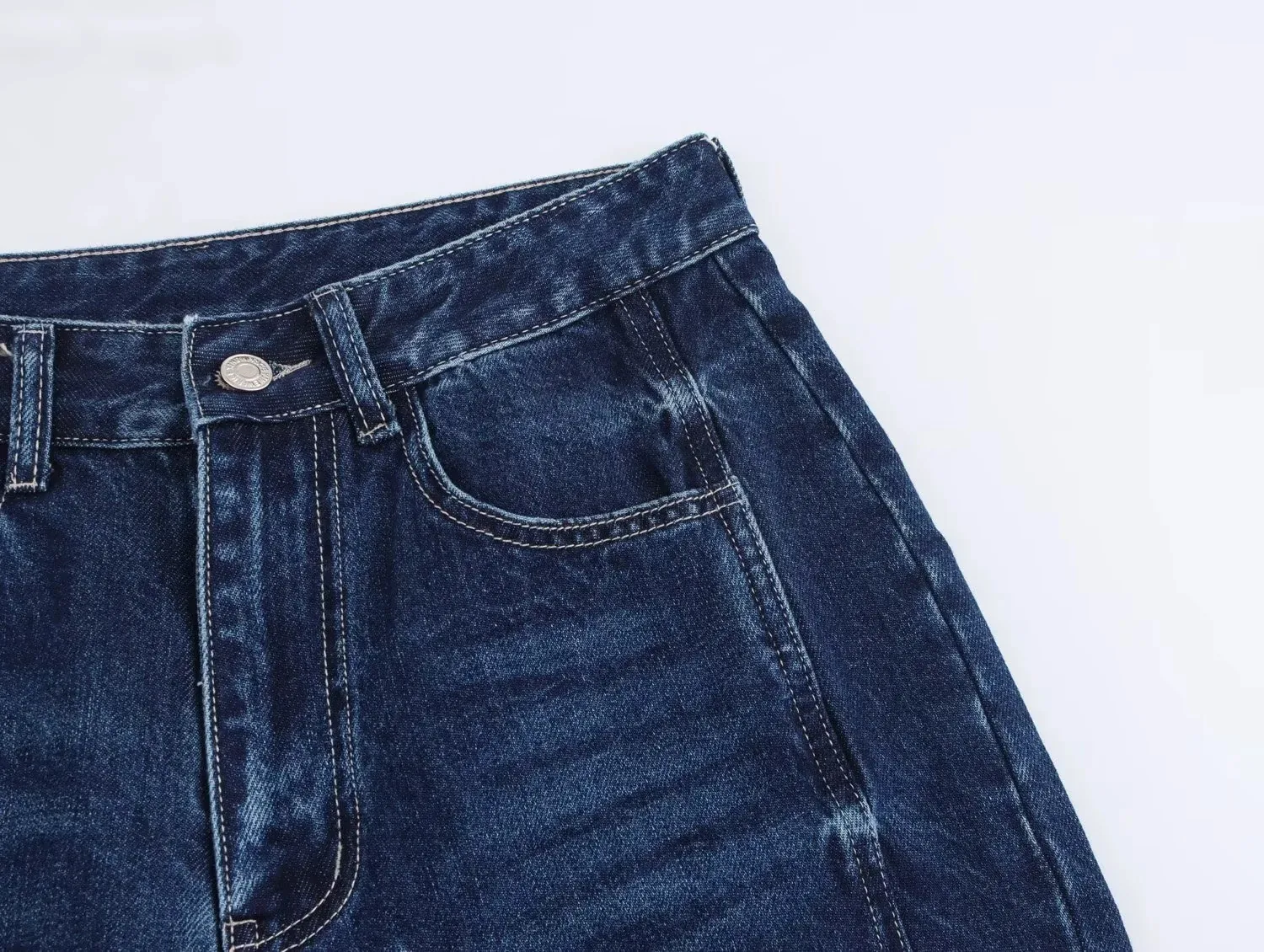 Women's Casual Daily Simple Style Solid Color Full Length Jeans display picture 7