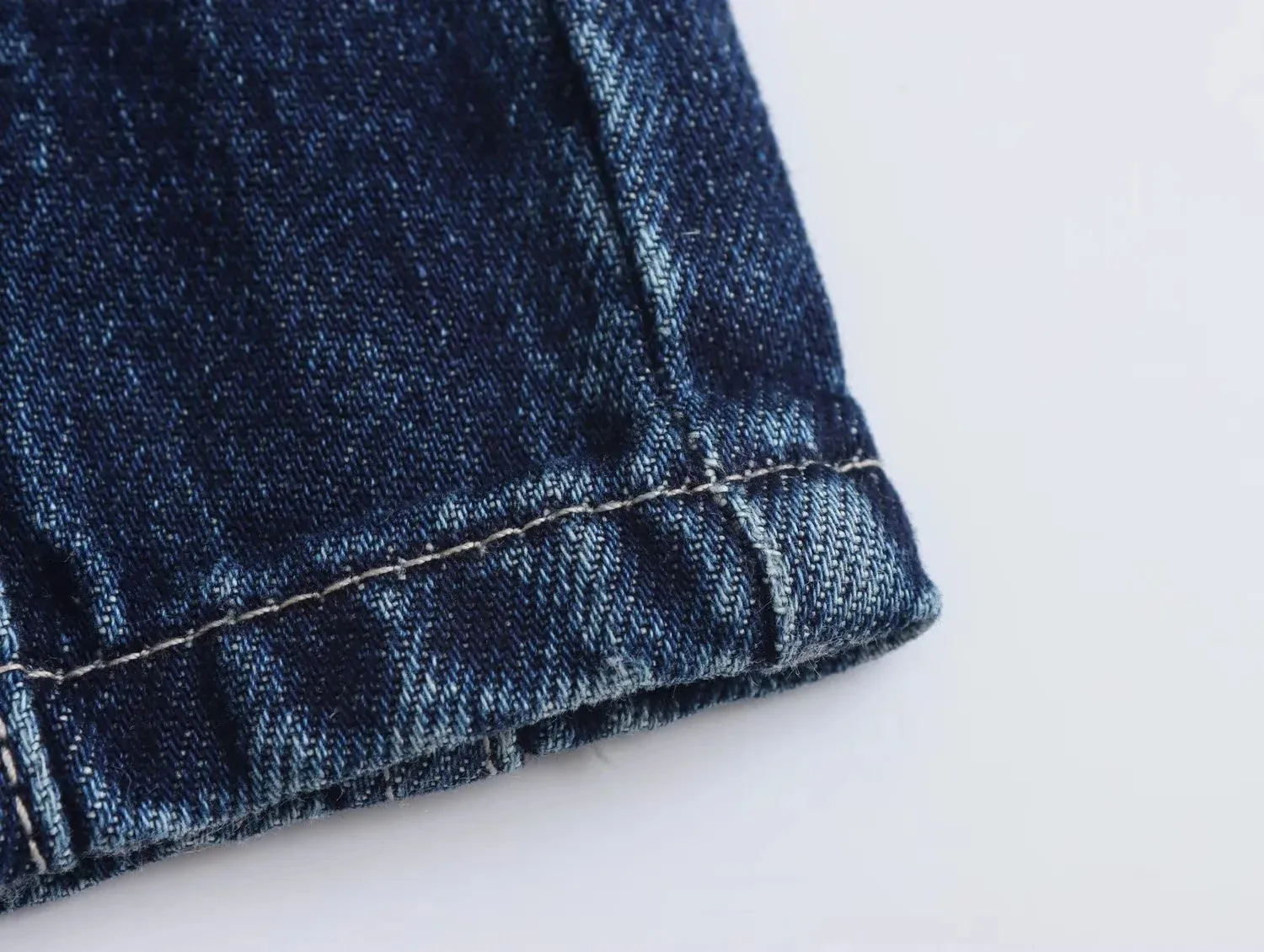 Women's Casual Daily Simple Style Solid Color Full Length Jeans display picture 12