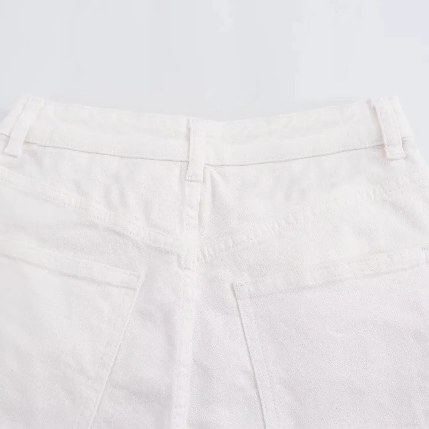Women's Casual Daily Simple Style Solid Color Shorts Jeans display picture 19