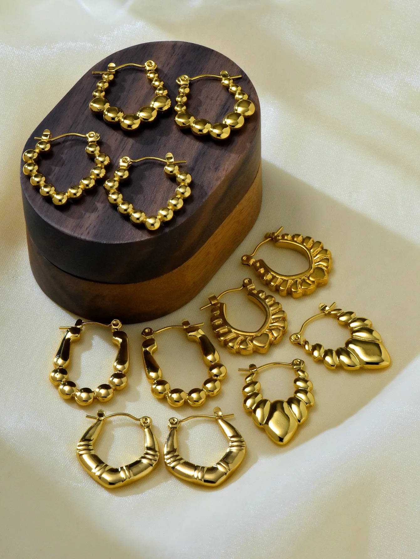 1 Set 1 Pair Elegant Irregular Irregular 304 Stainless Steel 18K Gold Plated Earrings display picture 3