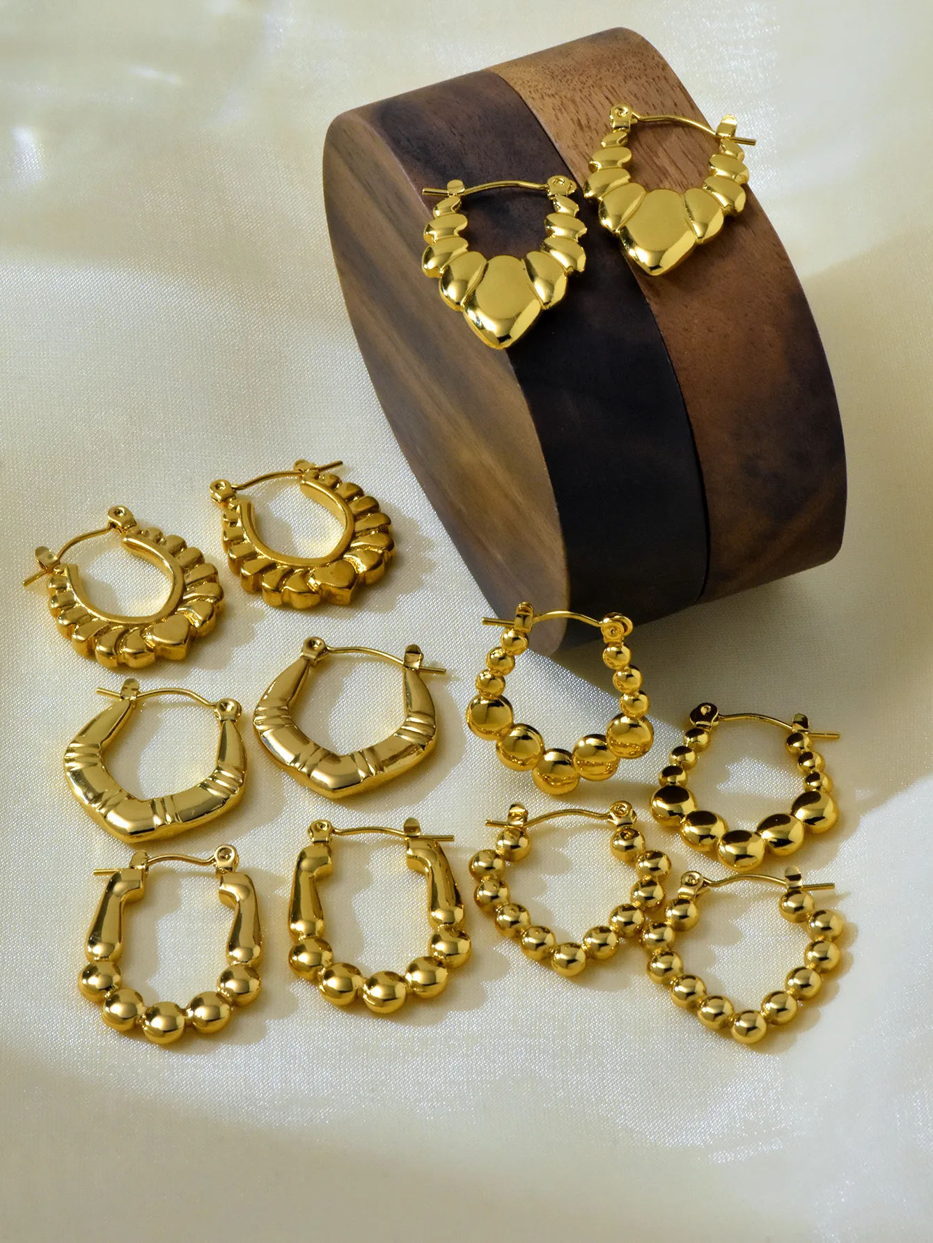 1 Set 1 Pair Elegant Irregular Irregular 304 Stainless Steel 18K Gold Plated Earrings display picture 4