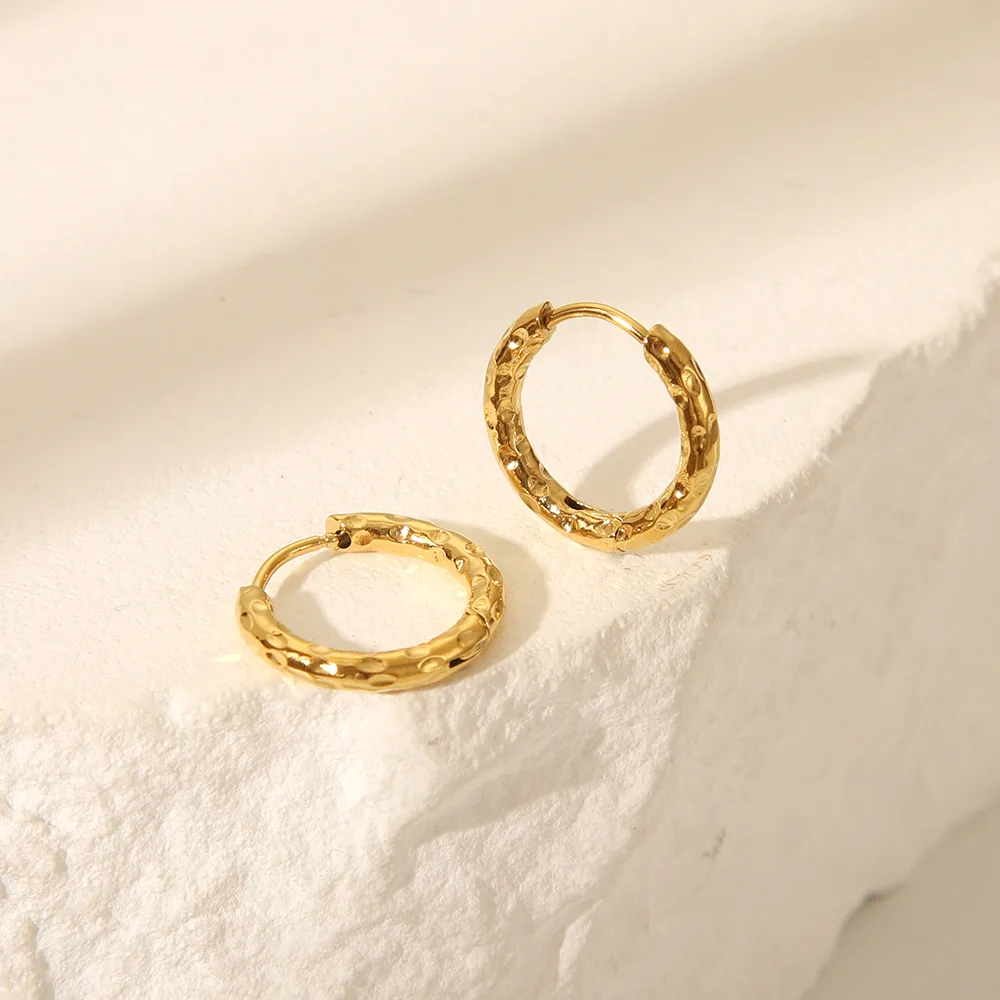 1 Pair Elegant Vacation Simple Style Geometric Irregular Polishing 304 Stainless Steel 18K Gold Plated Hoop Earrings display picture 8