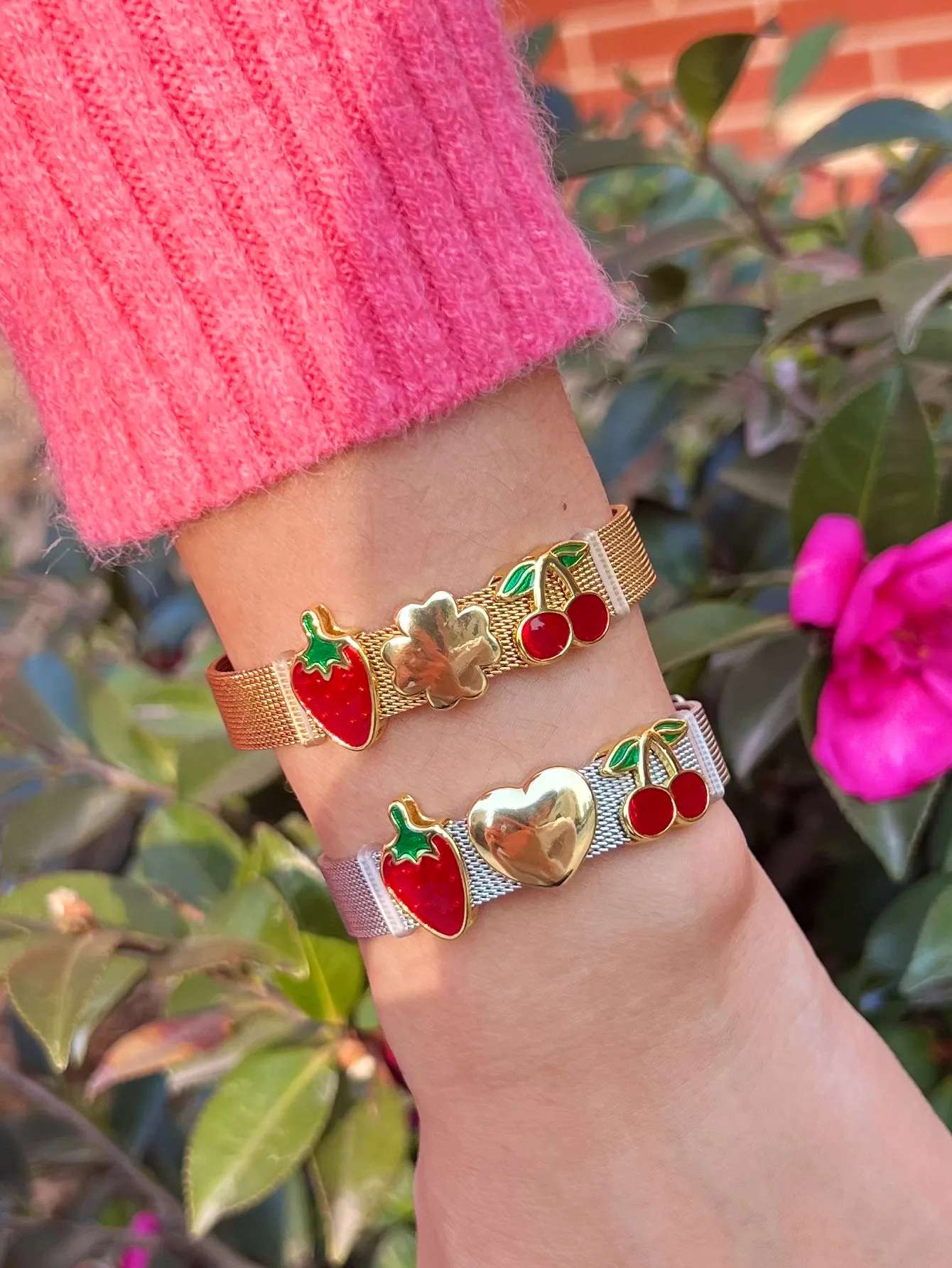 Cute Romantic Cherry Heart Shape Strawberry 304 Stainless Steel Brass Unisex Bangle display picture 5
