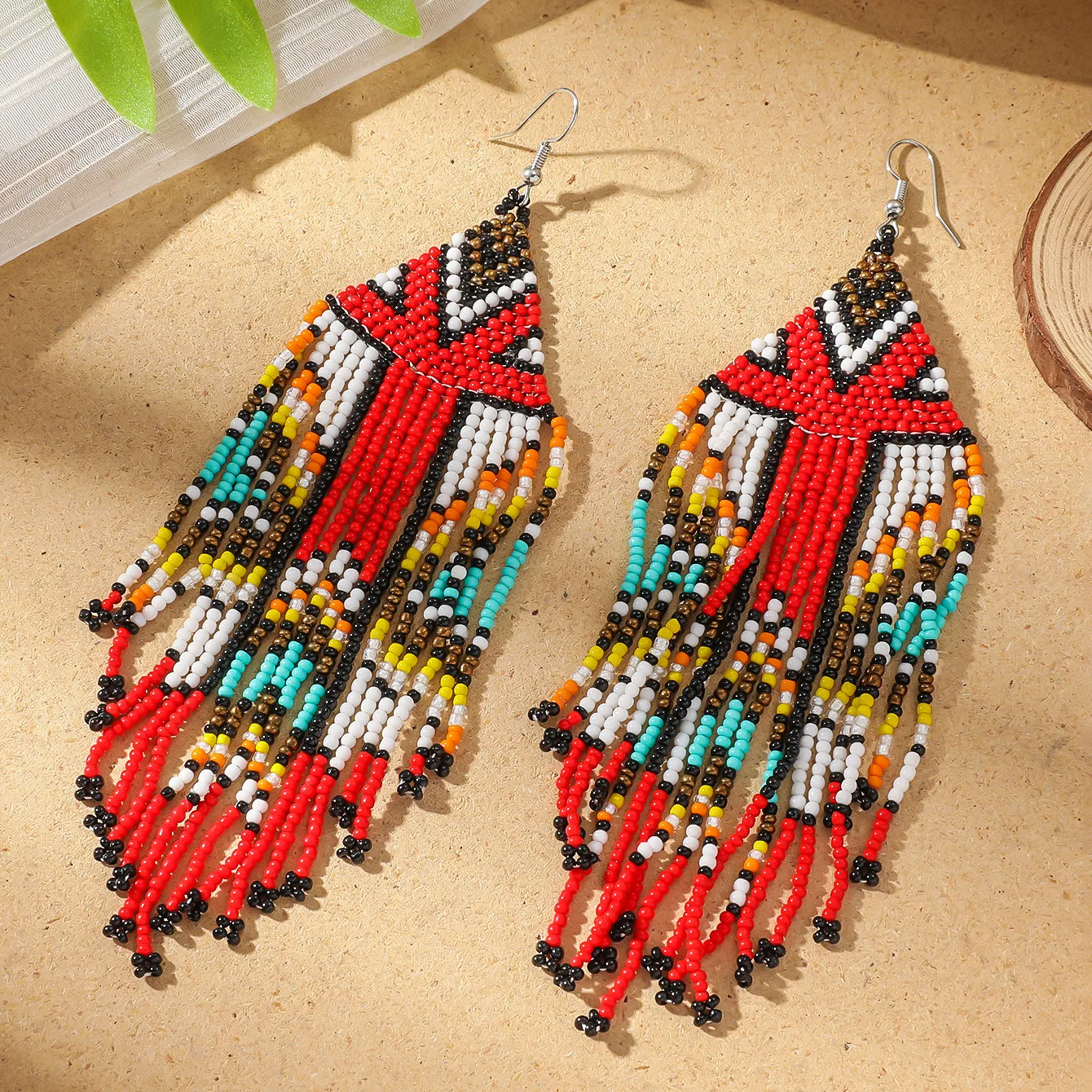 1 Pair Retro Classic Style Colorful Seed Bead Drop Earrings display picture 8