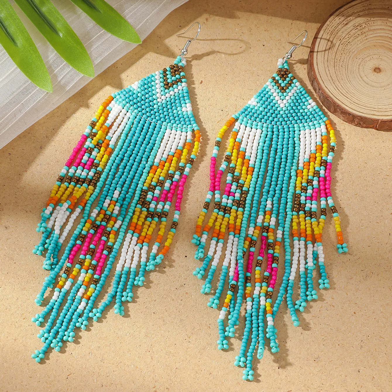 1 Pair Retro Classic Style Colorful Seed Bead Drop Earrings display picture 2