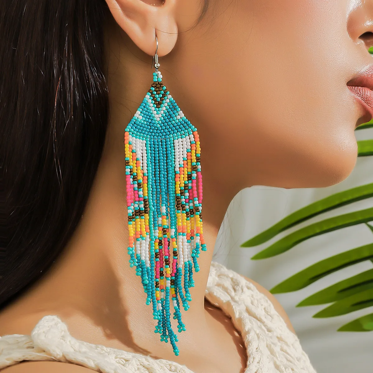 1 Pair Retro Classic Style Colorful Seed Bead Drop Earrings display picture 1