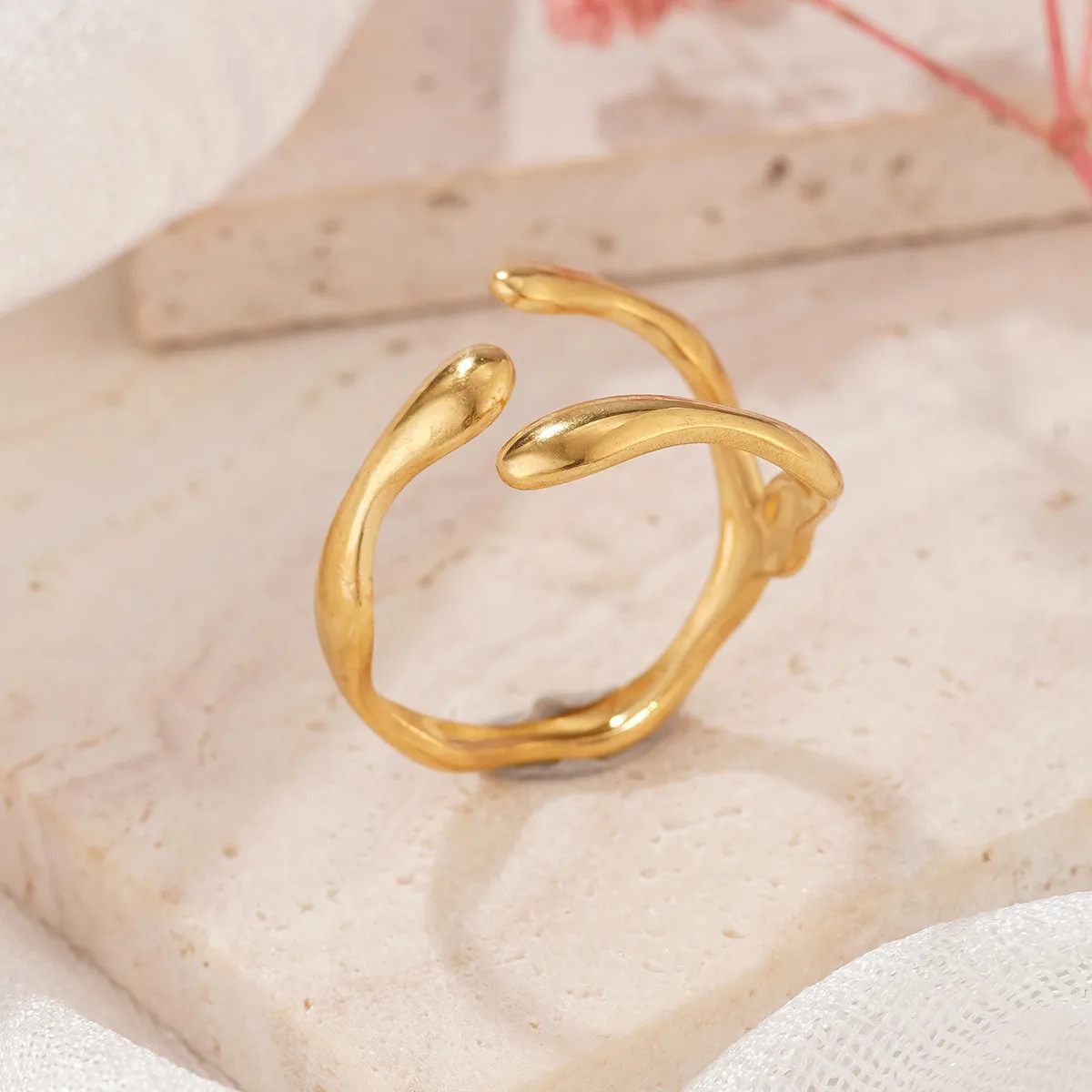 Retro Classic Style Geometric Starfish Heart Shape 304 Stainless Steel Plating Women's Open Rings display picture 19
