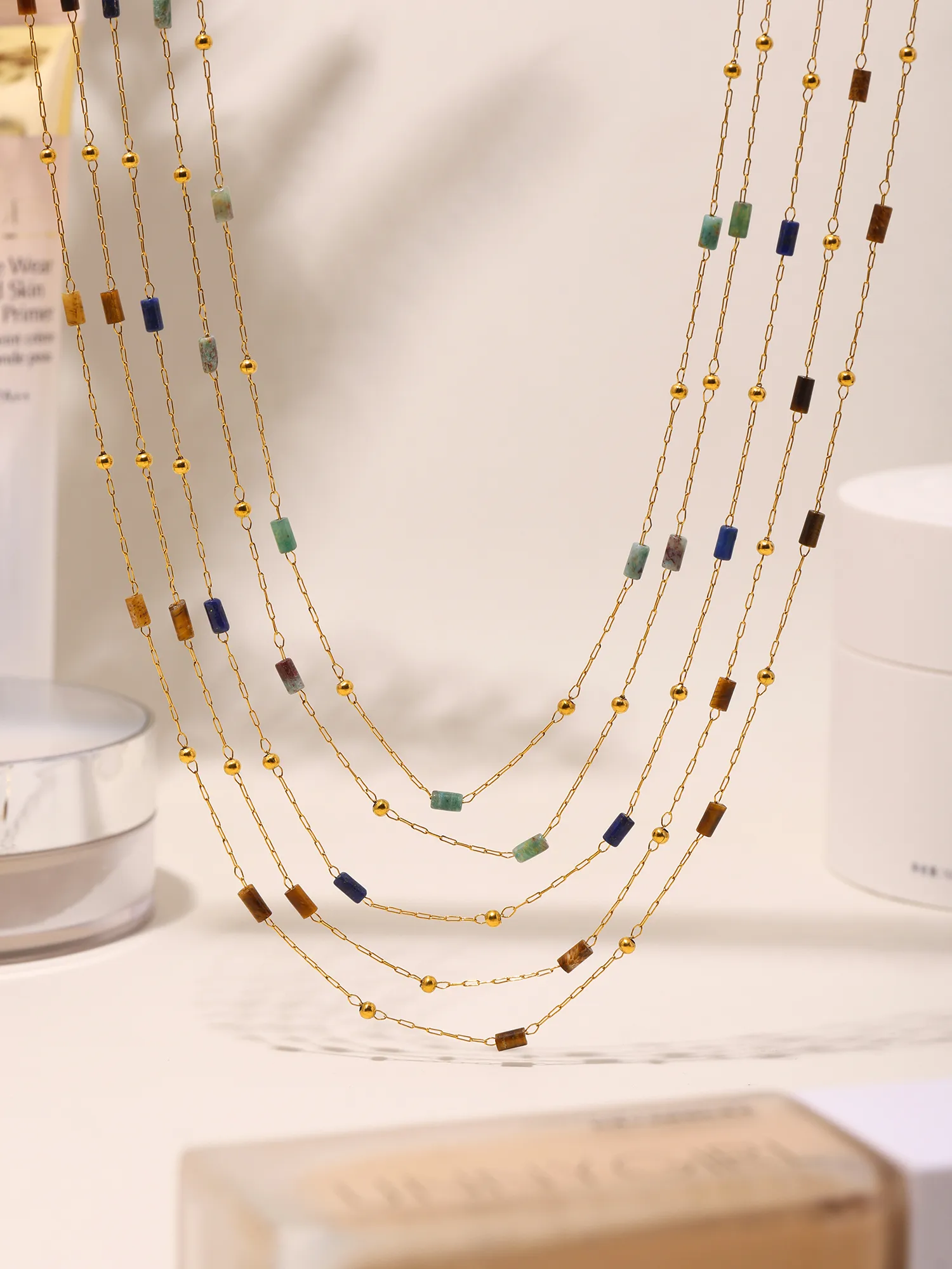 Casual Solid Color 304 Stainless Steel Natural Stone Beaded 18K Gold Plated Women's Necklace display picture 4