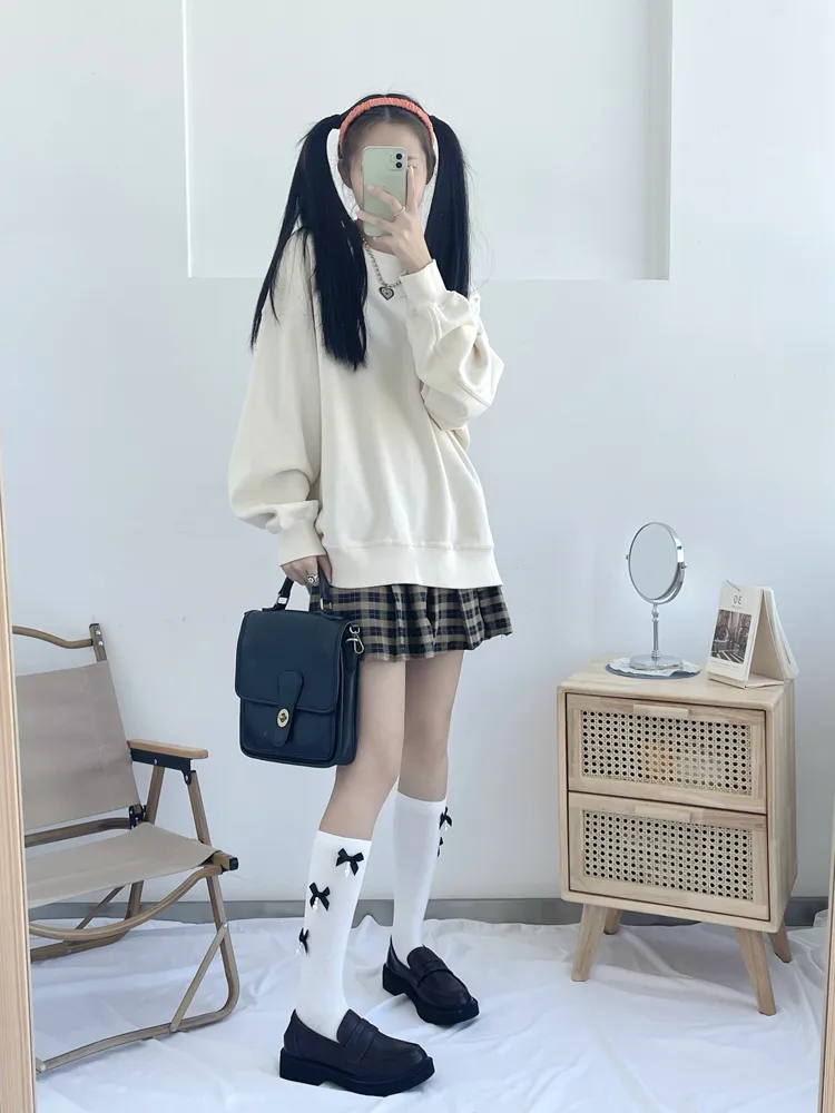 Women's New Style Solid Color Bow Knot Cotton Ankle Socks A Pair display picture 8