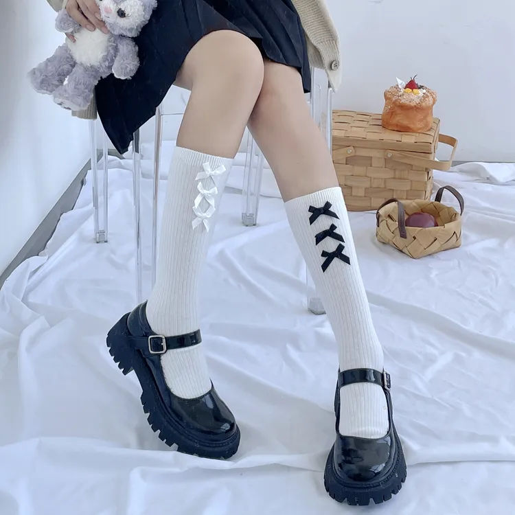 Women's Elegant Lady New Style Bow Knot Cotton Crew Socks A Pair display picture 2