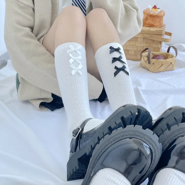 Women's Elegant Lady New Style Bow Knot Cotton Crew Socks A Pair display picture 3