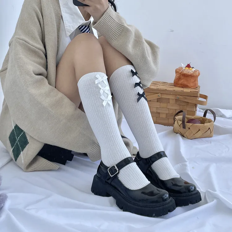 Women's Elegant Lady New Style Bow Knot Cotton Crew Socks A Pair display picture 4