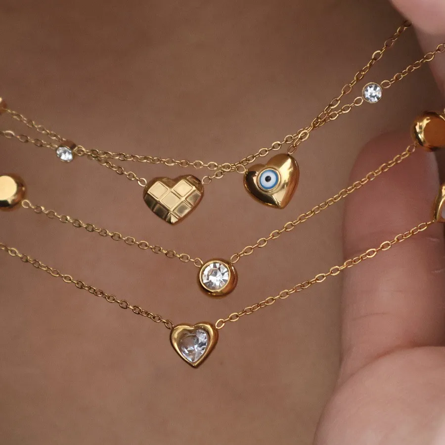 Retro Classic Style Heart Shape Eye 304 Stainless Steel Titanium Steel Plating Zircon 18K Gold Plated Women's Pendant Necklace display picture 4