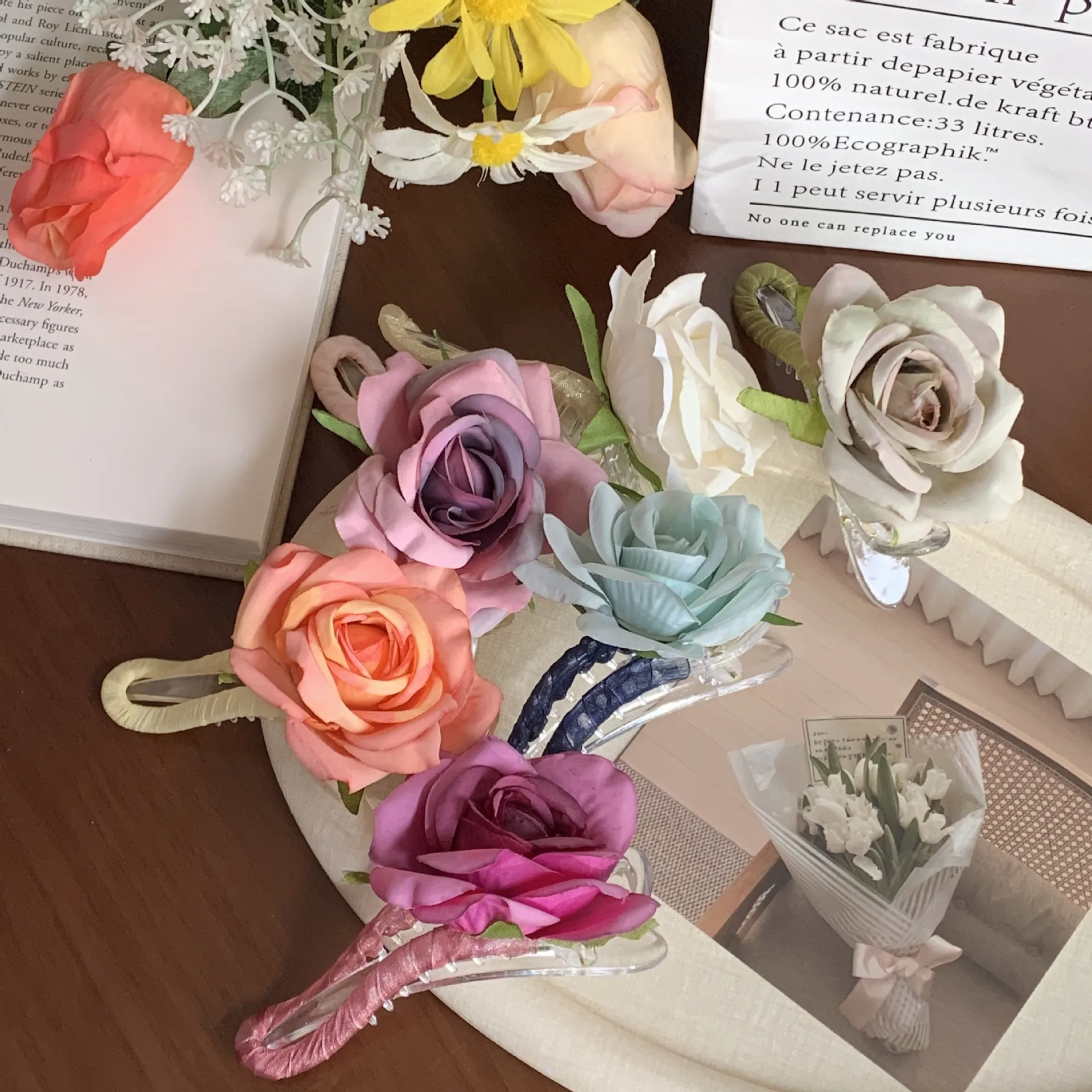 Women's Vacation Classic Style Flower Cloth Hair Clip display picture 4