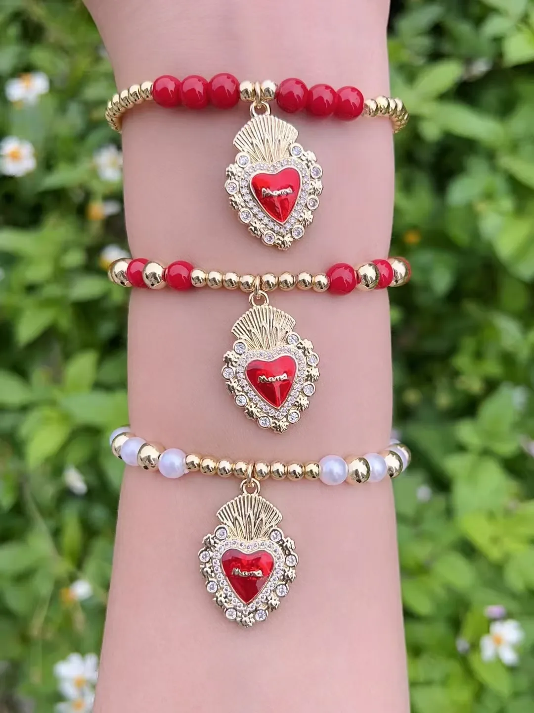 Casual Simple Style Letter Heart Shape Acrylic Pearl Copper Polishing Enamel Inlay Zircon 18K Gold Plated Women's Bracelets display picture 1