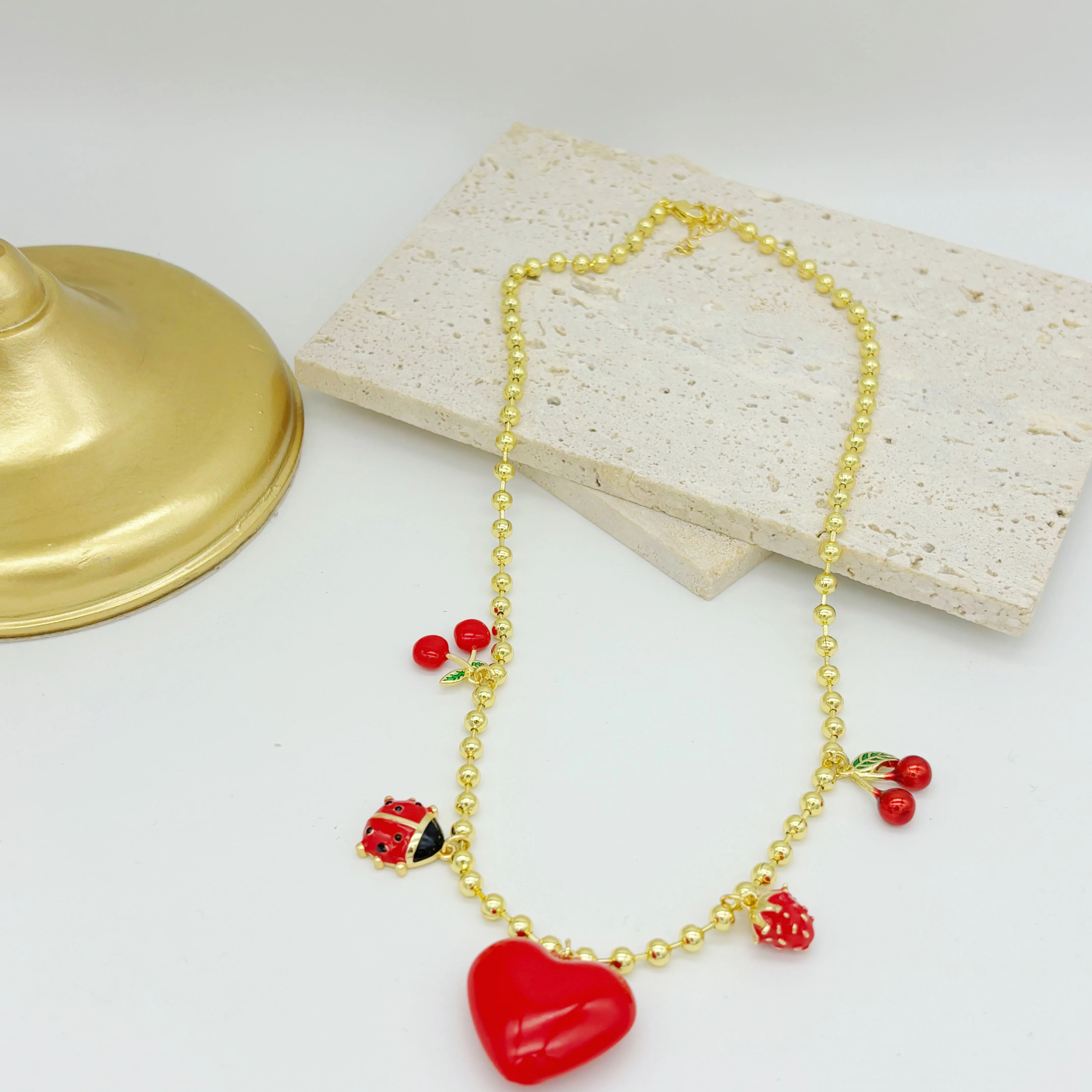 Casual Retro Cherry Heart Shape Copper Women's Pendant Necklace display picture 5