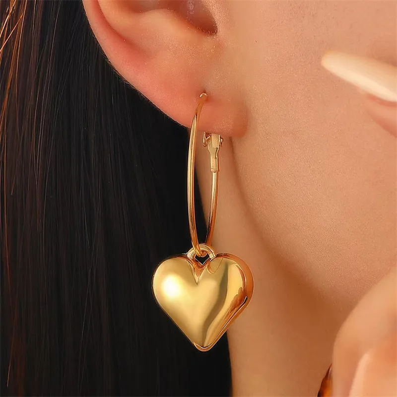1 Pair Modern Style Heart Shape Plating CCB K Gold Plated White Gold Plated Hoop Earrings display picture 6