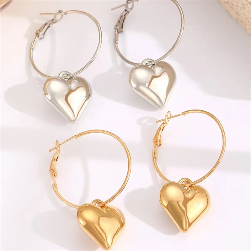 1 Pair Modern Style Heart Shape Plating CCB K Gold Plated White Gold Plated Hoop Earrings display picture 7