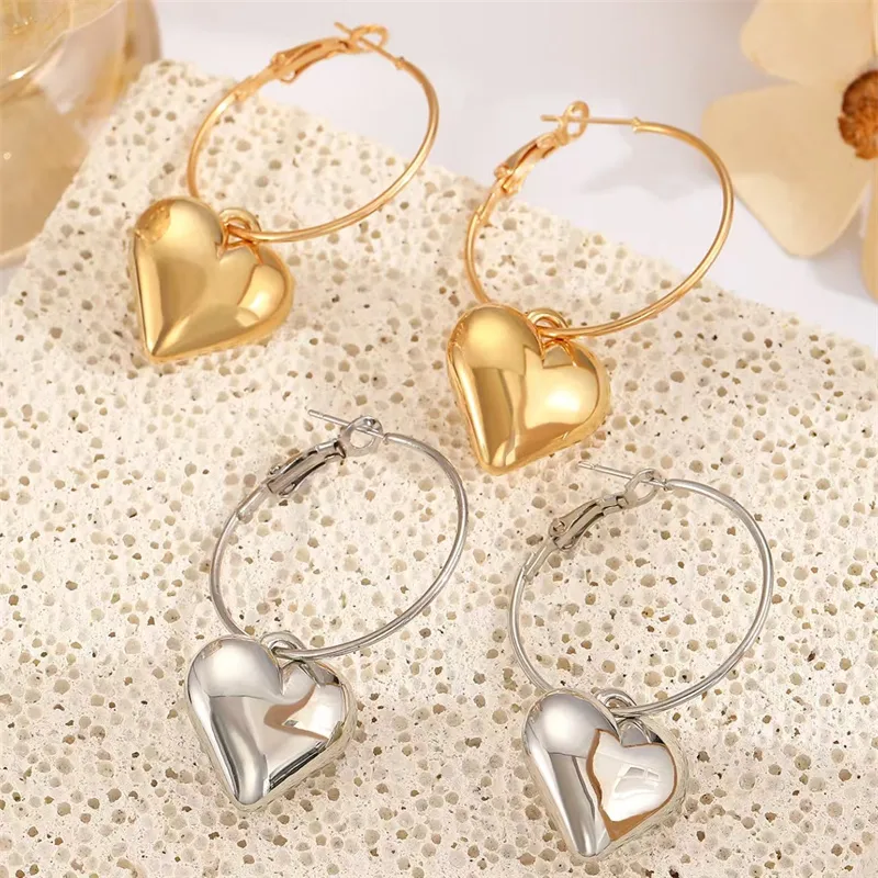 1 Pair Modern Style Heart Shape Plating CCB K Gold Plated White Gold Plated Hoop Earrings display picture 12