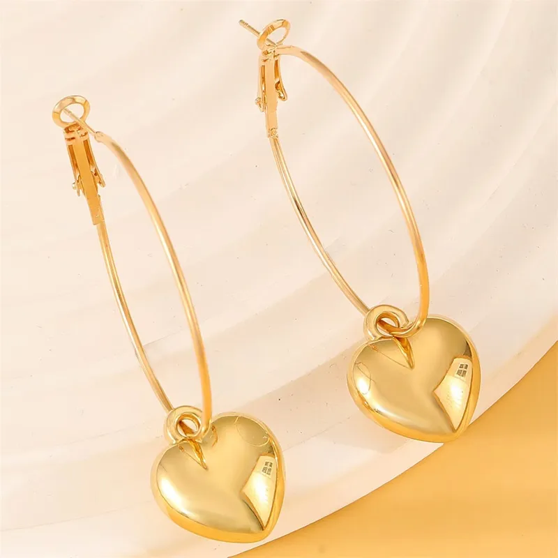 1 Pair Modern Style Heart Shape Plating CCB K Gold Plated White Gold Plated Hoop Earrings display picture 10