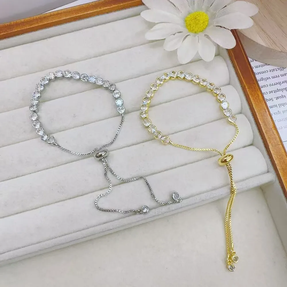 Casual Sweet Simple Style Simple Copper Polishing Inlay Zircon 18K Gold Plated White Gold Plated Women's Bracelets display picture 1