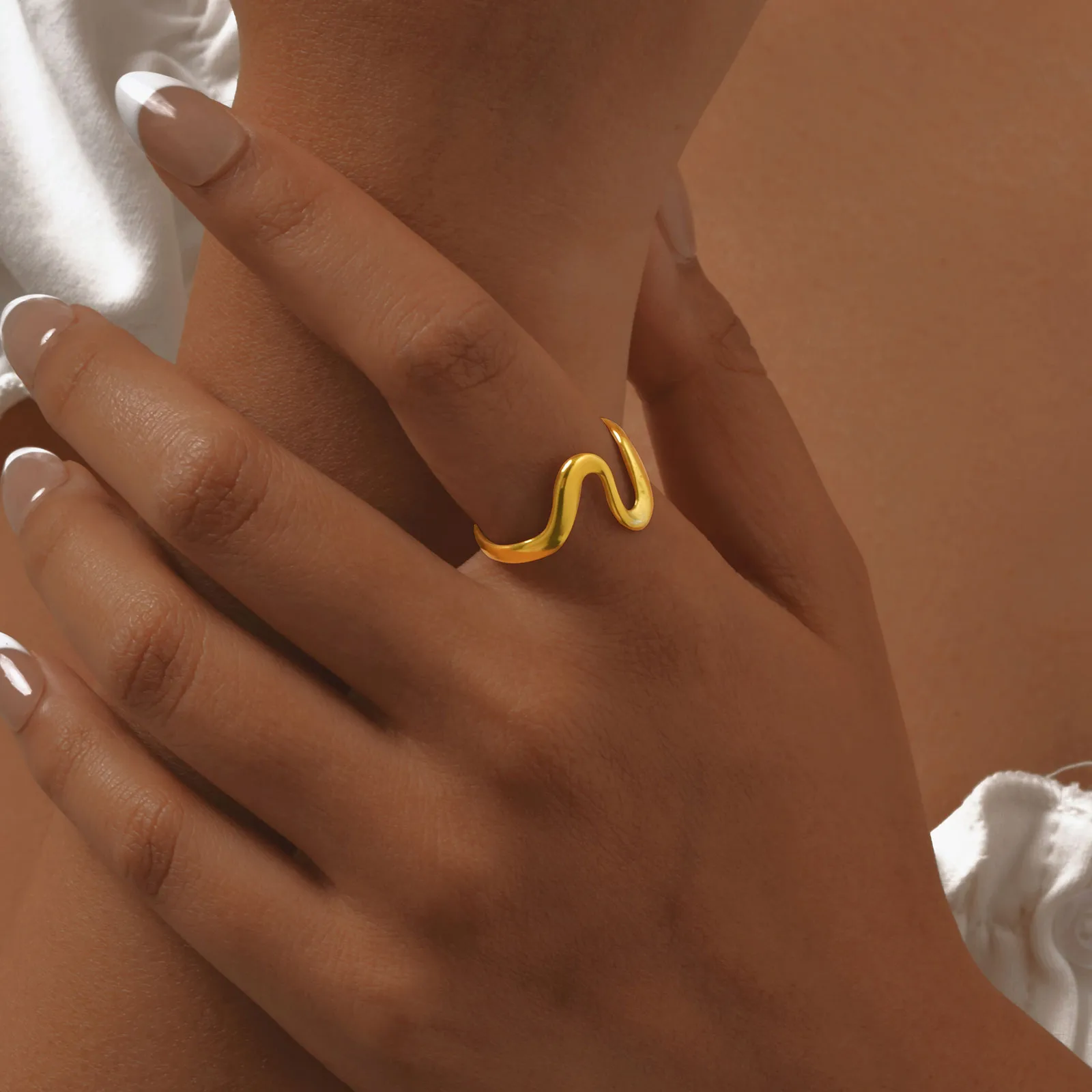 Wholesale Jewelry Basic Simple Style Geometric 201 Stainless Steel 18K Gold Plated Plating Open Rings display picture 1