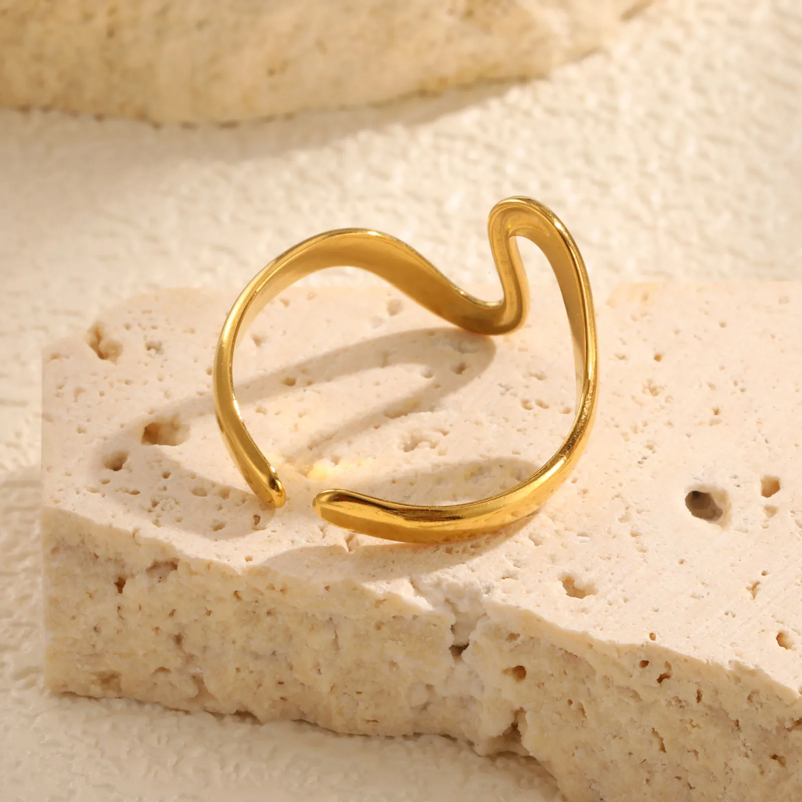 Wholesale Jewelry Basic Simple Style Geometric 201 Stainless Steel 18K Gold Plated Plating Open Rings display picture 3