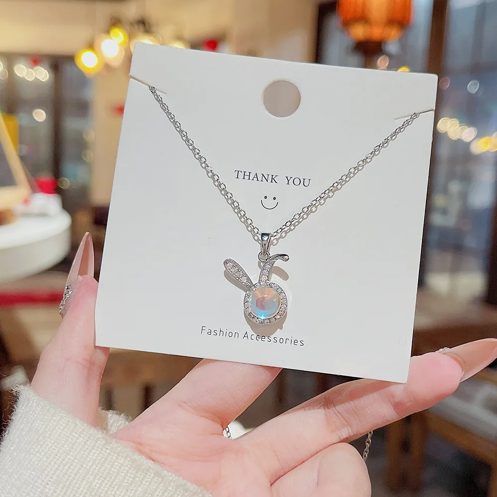 Simple Style Classic Style Rabbit Titanium Steel Women's Pendant Necklace display picture 1