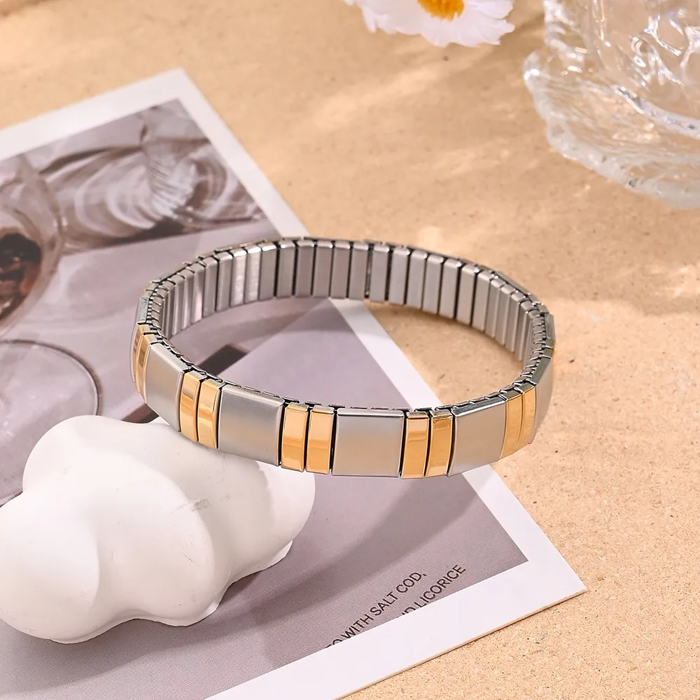 Casual Modern Style Artistic Pentagram Heart Shape Simple 304 Stainless Steel Handmade Polishing Plating Rhinestones Shell 18K Gold Plated Women's Bracelets display picture 2