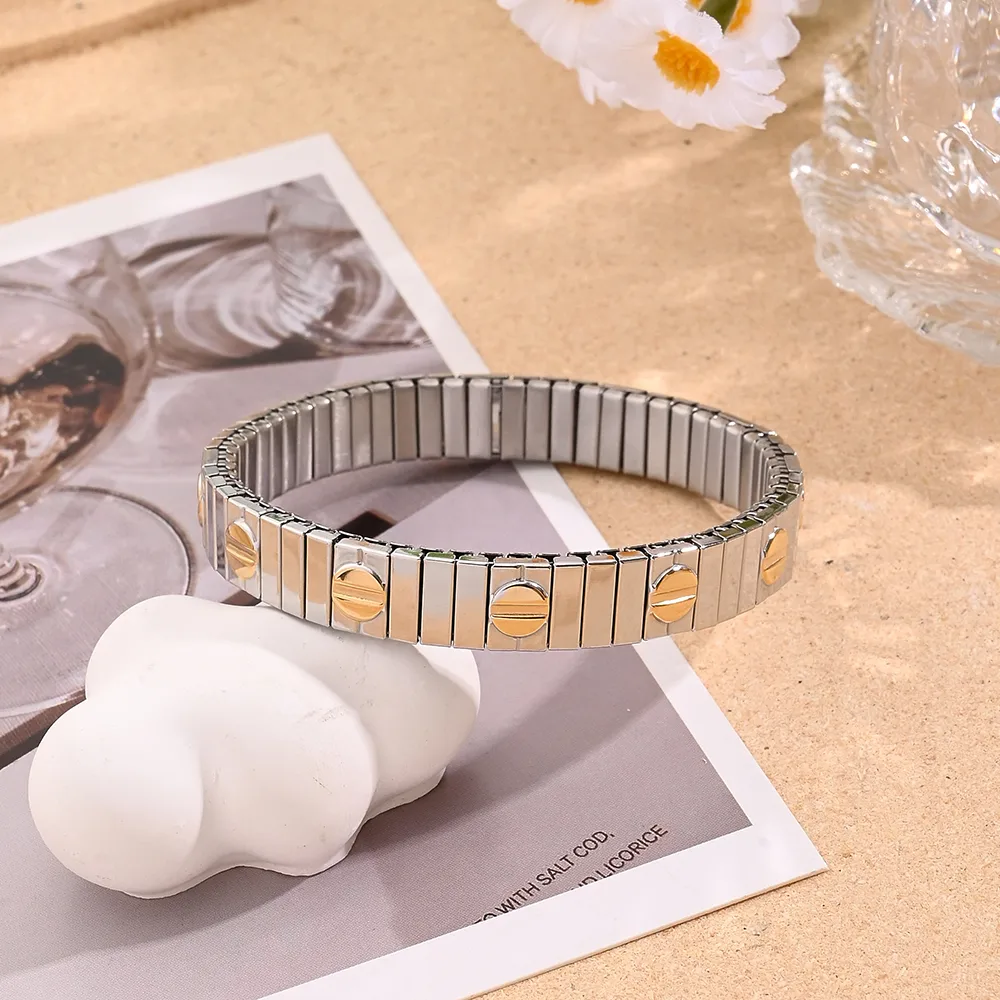 Casual Modern Style Artistic Pentagram Heart Shape Simple 304 Stainless Steel Handmade Polishing Plating Rhinestones Shell 18K Gold Plated Women's Bracelets display picture 7