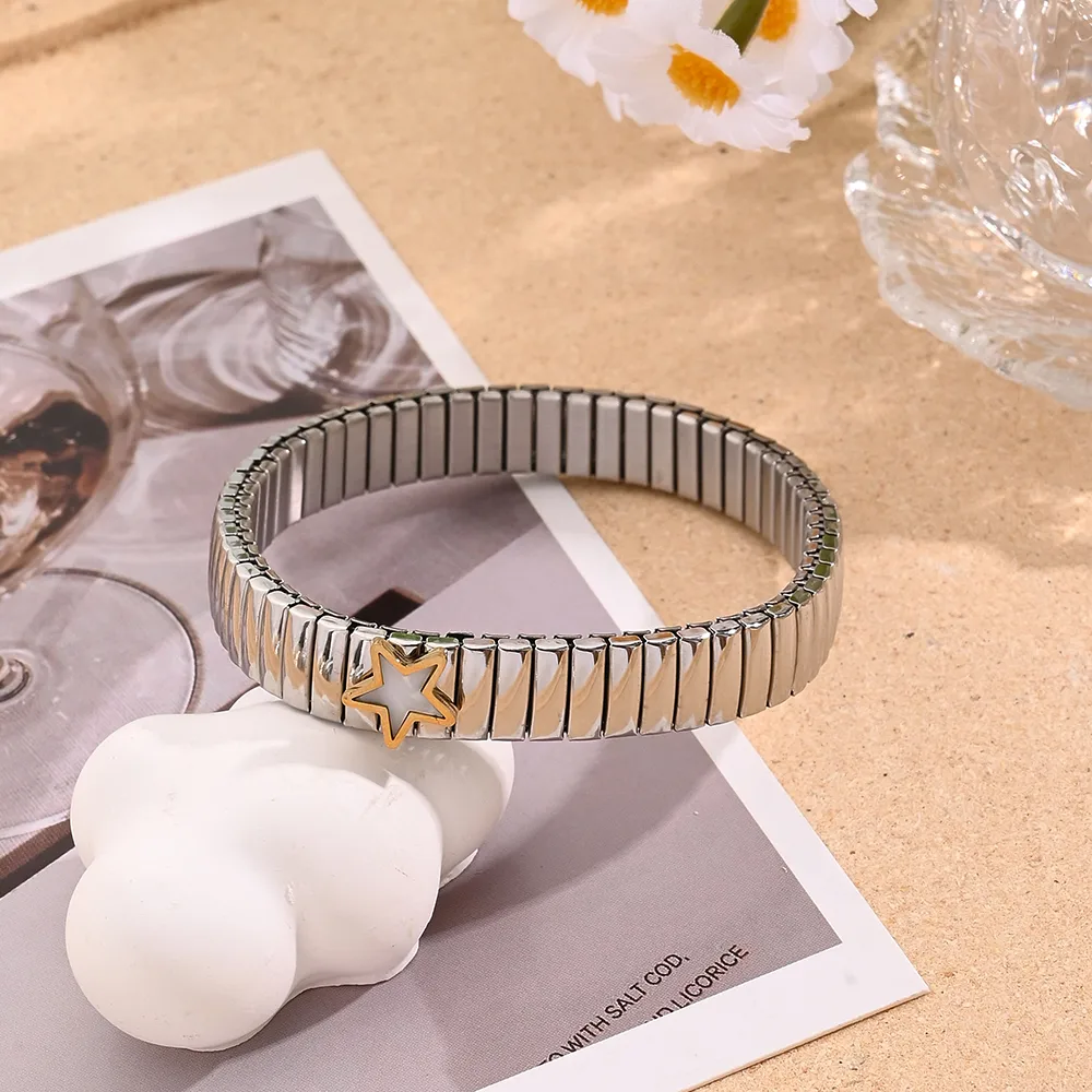 Casual Modern Style Artistic Pentagram Heart Shape Simple 304 Stainless Steel Handmade Polishing Plating Rhinestones Shell 18K Gold Plated Women's Bracelets display picture 4
