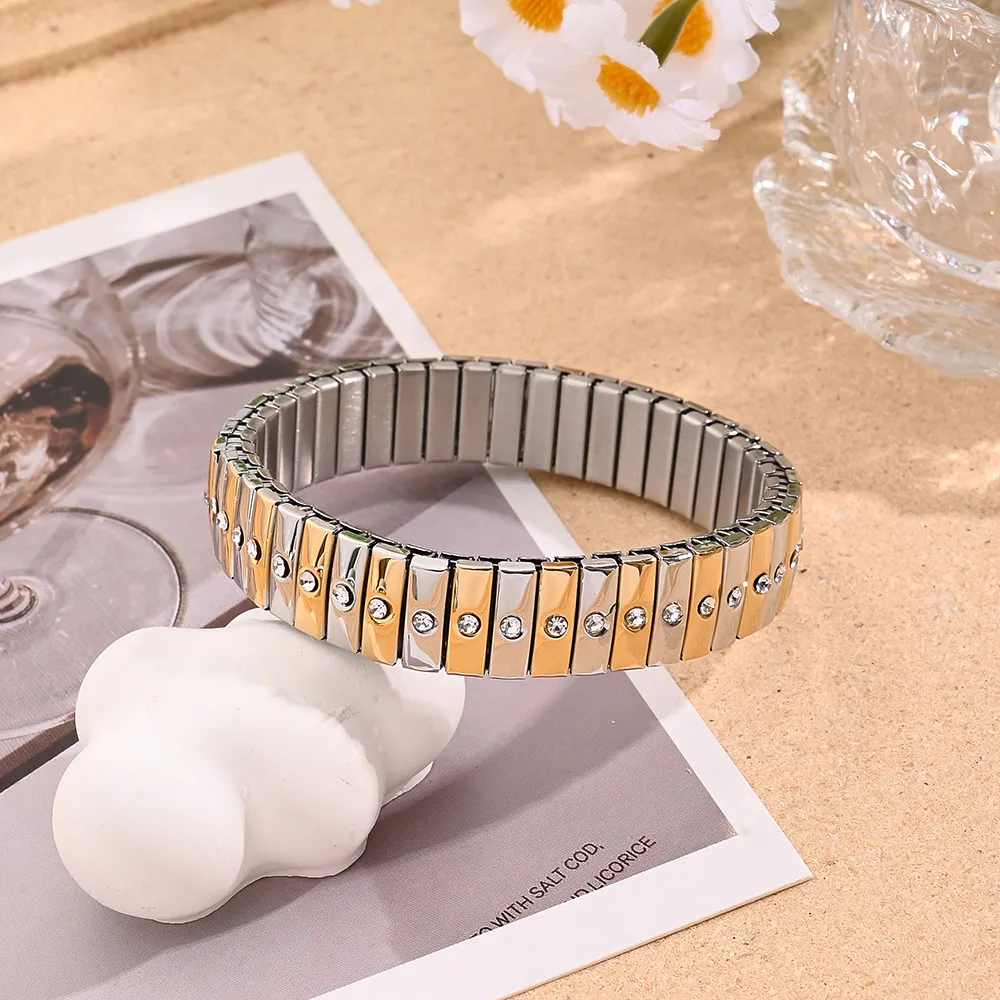 Casual Modern Style Artistic Pentagram Heart Shape Simple 304 Stainless Steel Handmade Polishing Plating Rhinestones Shell 18K Gold Plated Women's Bracelets display picture 5