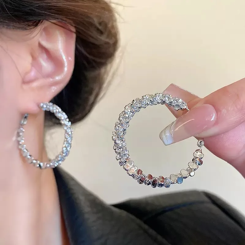 1 Pair Elegant Lady Round Plating Copper Earrings display picture 2