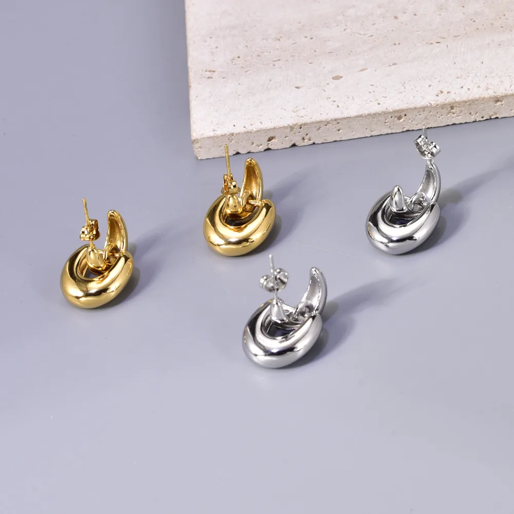 1 Pair Simple Style Solid Color 304 Stainless Steel 18K Gold Plated Ear Studs display picture 6
