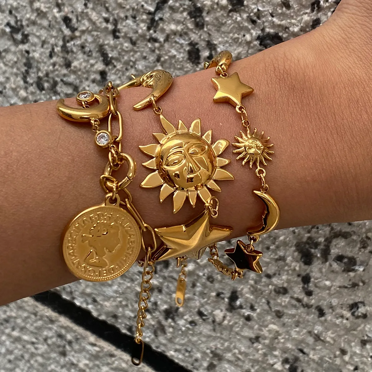 Vacation Simple Style Classic Style Sun Star Moon 316 Stainless Steel  Women's Bracelets display picture 2