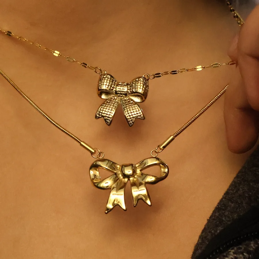 Retro Classic Style Heart Shape Bow Knot 304 Stainless Steel Plating Zircon 18K Gold Plated Unisex Pendant Necklace display picture 3