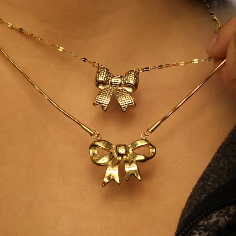 Retro Classic Style Heart Shape Bow Knot 304 Stainless Steel Plating Zircon 18K Gold Plated Unisex Pendant Necklace display picture 1