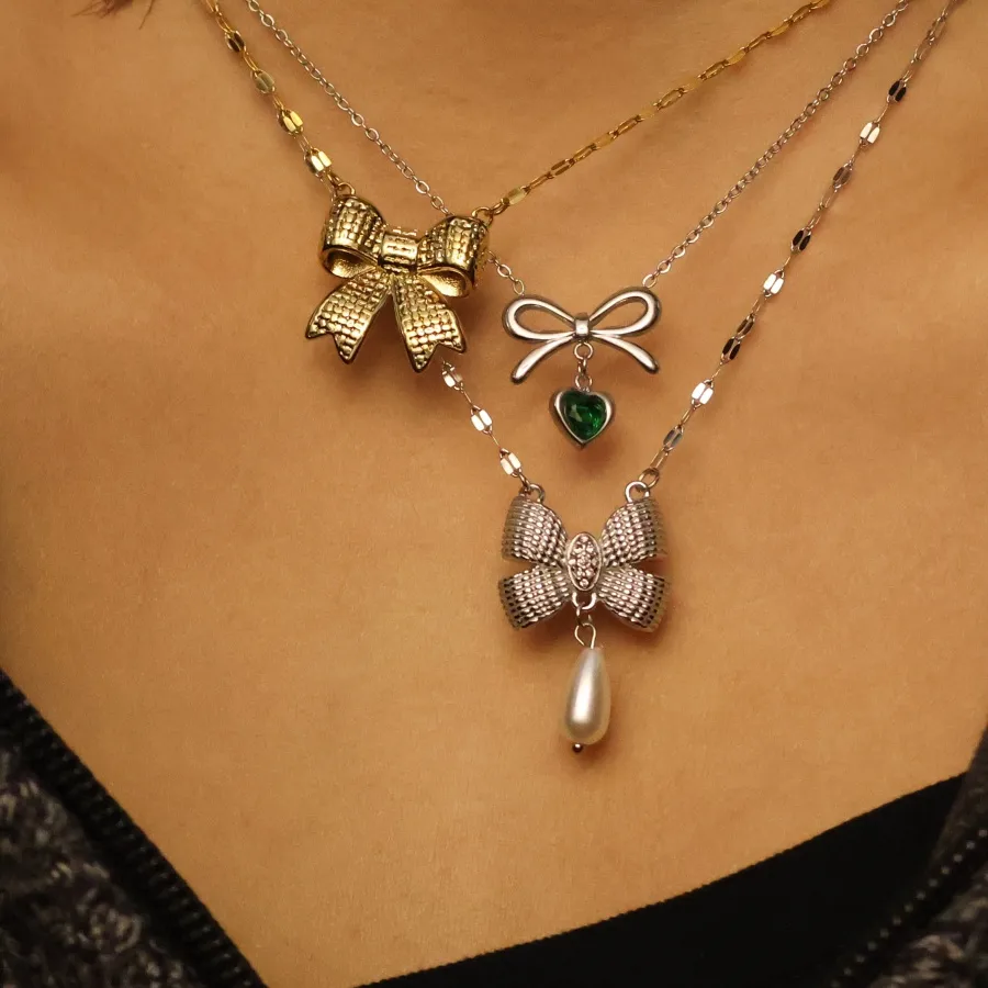 Retro Classic Style Heart Shape Bow Knot 304 Stainless Steel Plating Zircon 18K Gold Plated Unisex Pendant Necklace display picture 7