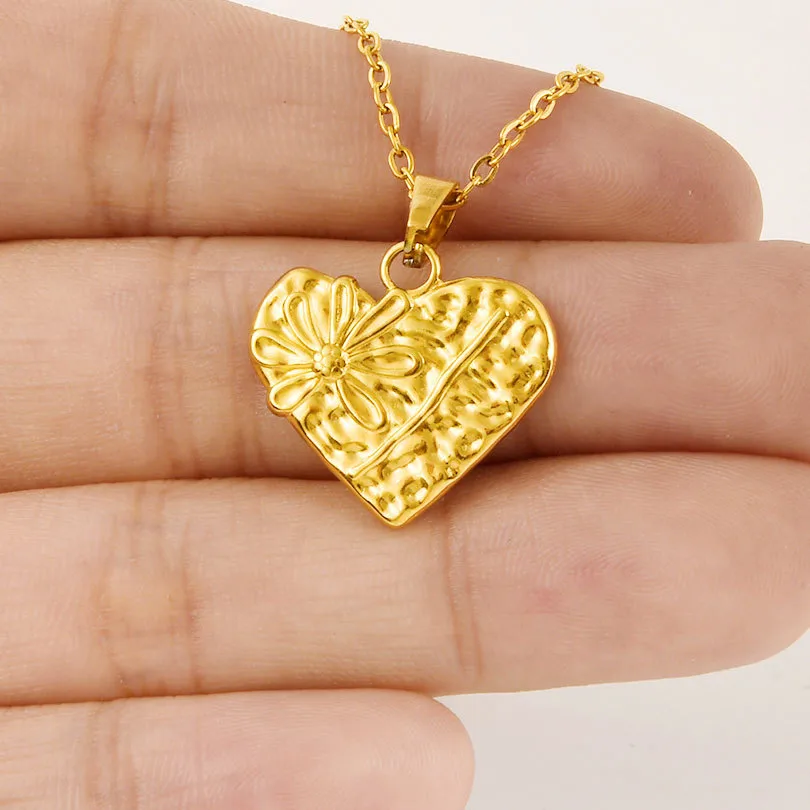 Vintage Style Simple Style Heart Shape 304 Stainless Steel Plating 18K Gold Plated Unisex Pendant Necklace display picture 2