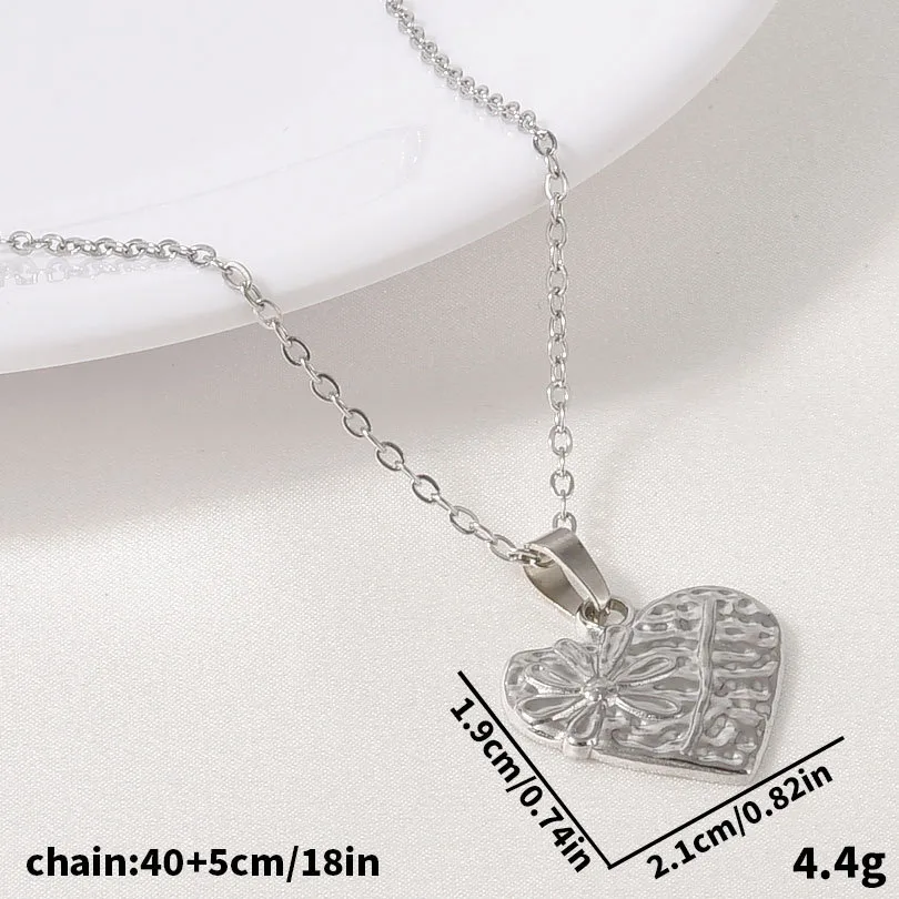 Vintage Style Simple Style Heart Shape 304 Stainless Steel Plating 18K Gold Plated Unisex Pendant Necklace display picture 8