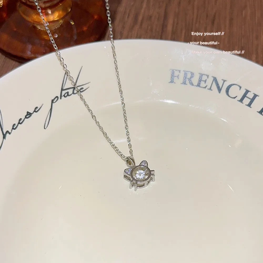 Cute Sweet Cat Titanium Steel Women's Pendant Necklace display picture 1