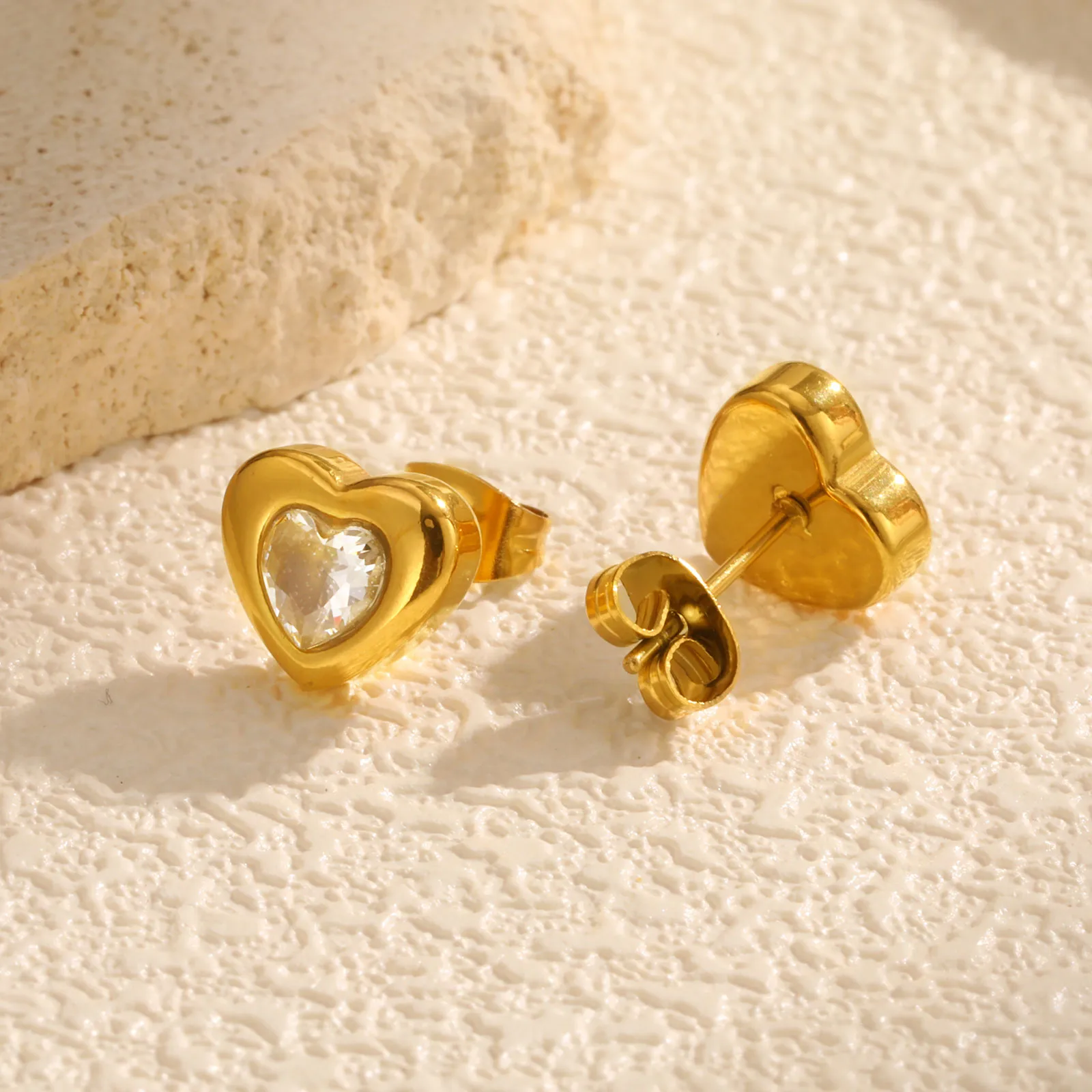 1 Pair Simple Style Heart Shape 201 Stainless Steel Ear Studs display picture 2
