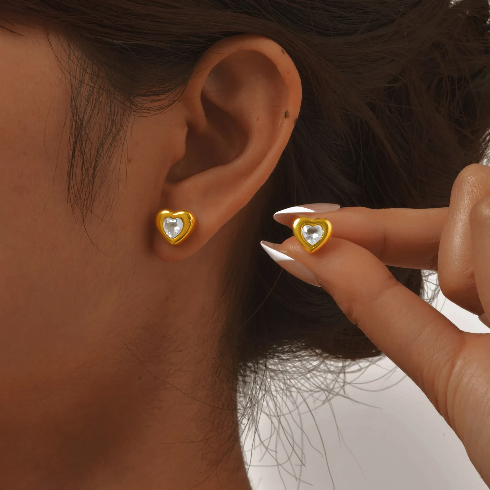 1 Pair Simple Style Heart Shape 201 Stainless Steel Ear Studs display picture 5