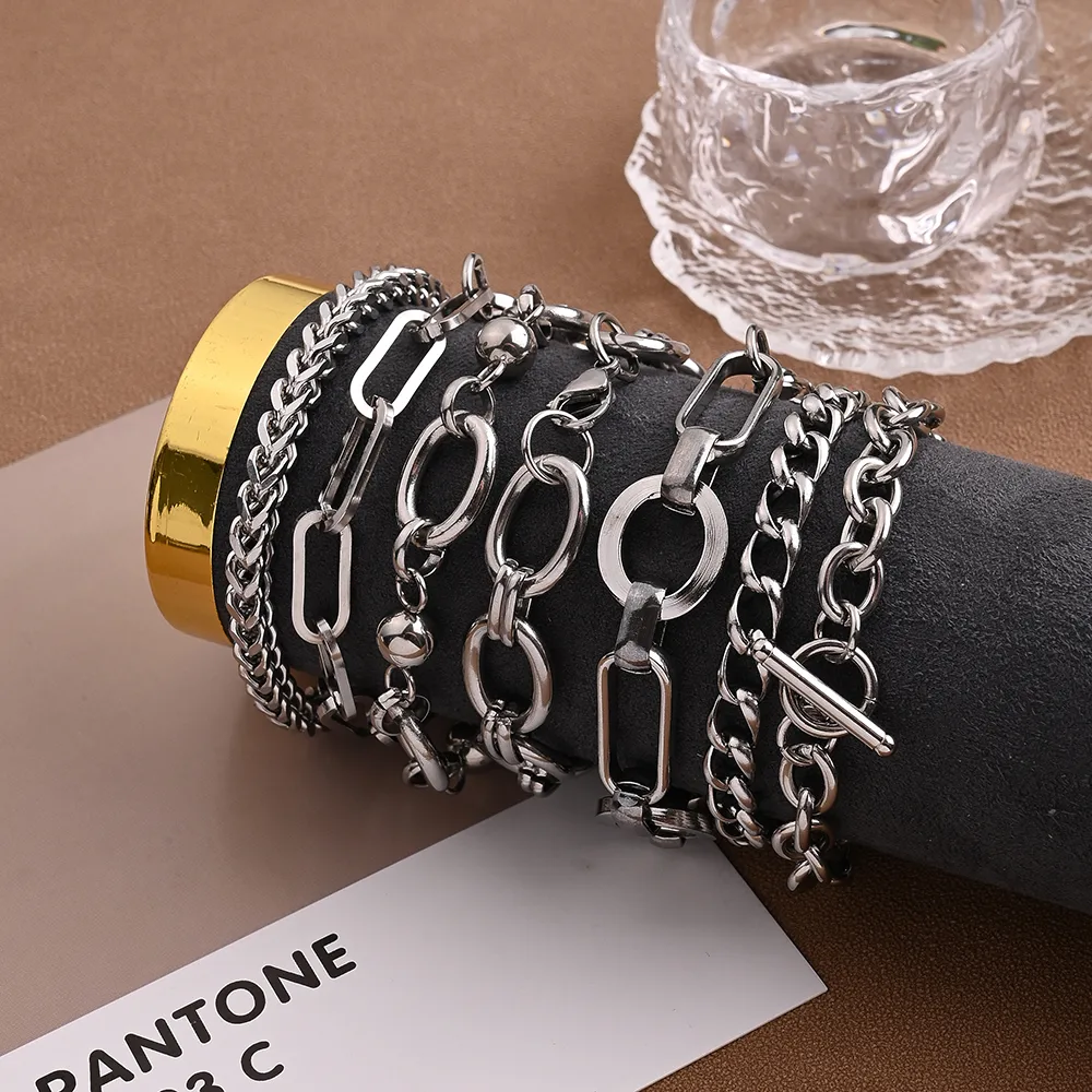 Casual Vacation Solid Color 304 Stainless Steel Polishing Unisex Bracelets display picture 1