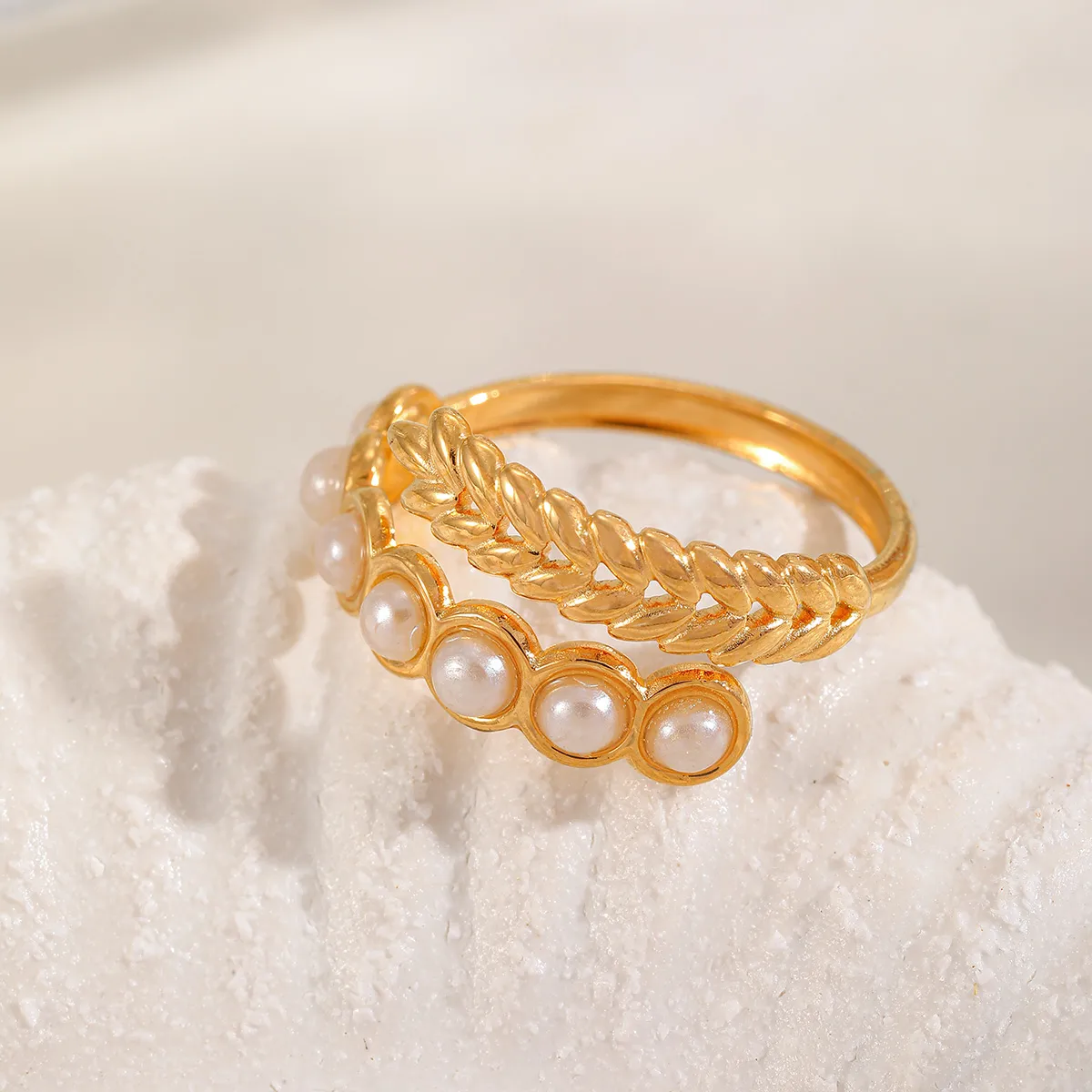 Cute Romantic Shiny Sun Leaves Heart Shape 304 Stainless Steel Inlay Zircon 18K Gold Plated Women's Open Rings display picture 3