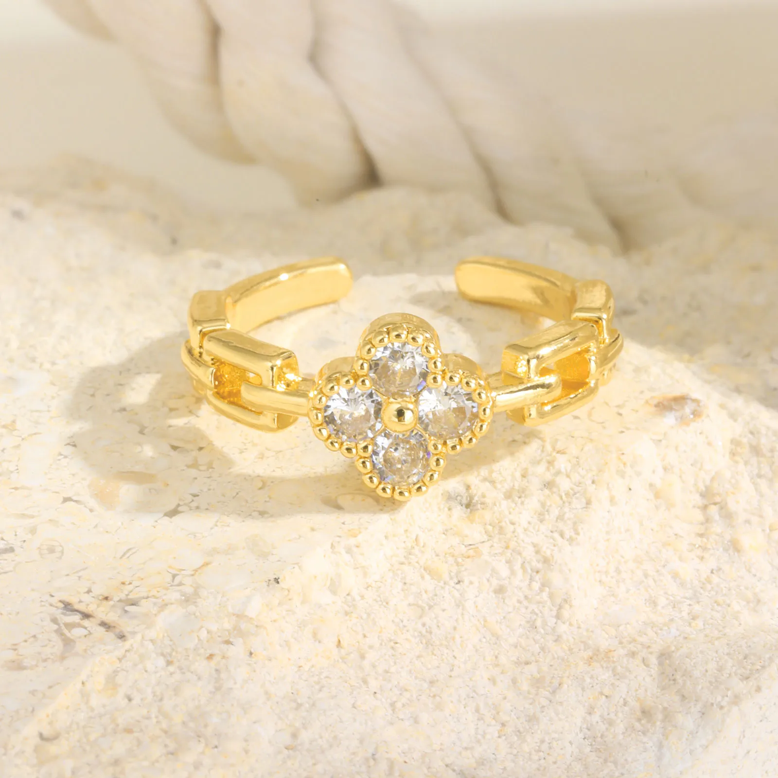 Wholesale Jewelry Classic Style Artistic Copper Zircon Plating Open Rings display picture 3