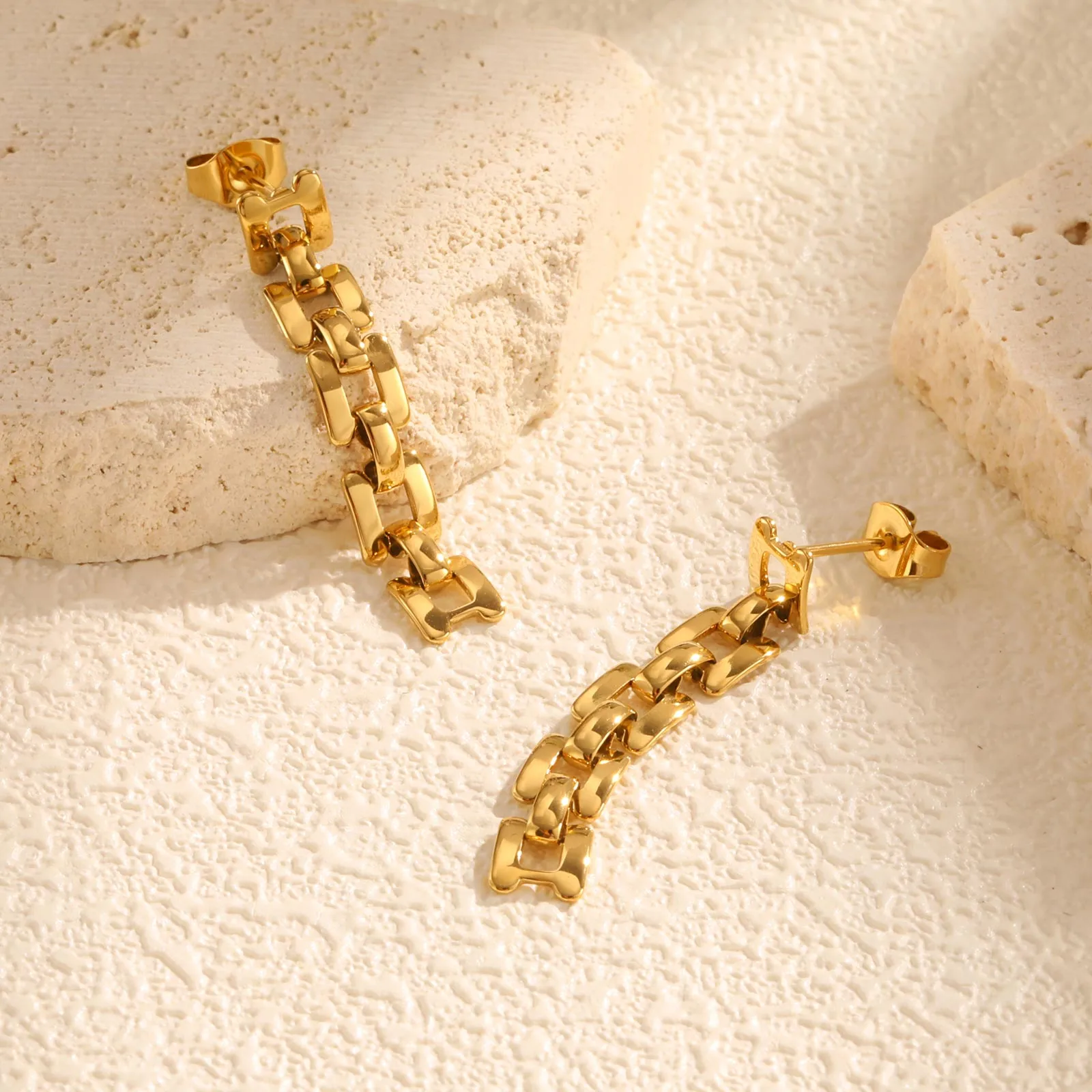 Vintage Style Classic Style Geometric Plating 304 Stainless Steel 18K Gold Plated Butterfly Backs Drop Earrings display picture 9
